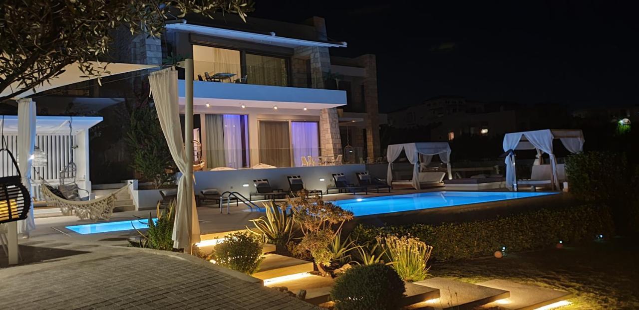Made Of Blue Luxury Suites Collection Rethymno  ภายนอก รูปภาพ
