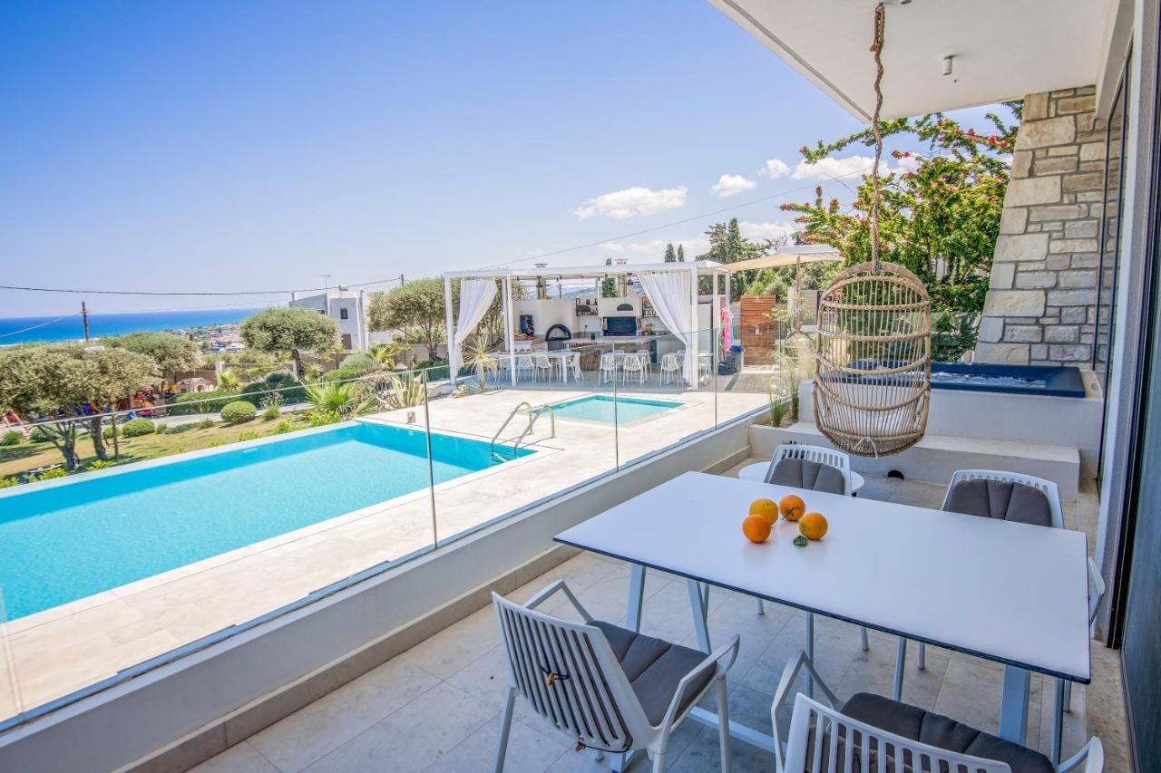 Made Of Blue Luxury Suites Collection Rethymno  ภายนอก รูปภาพ